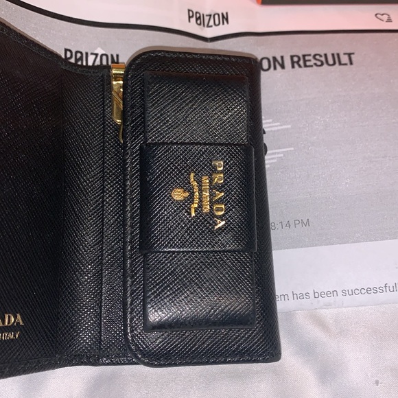 Prada Keyholder - Picture 5 of 8
